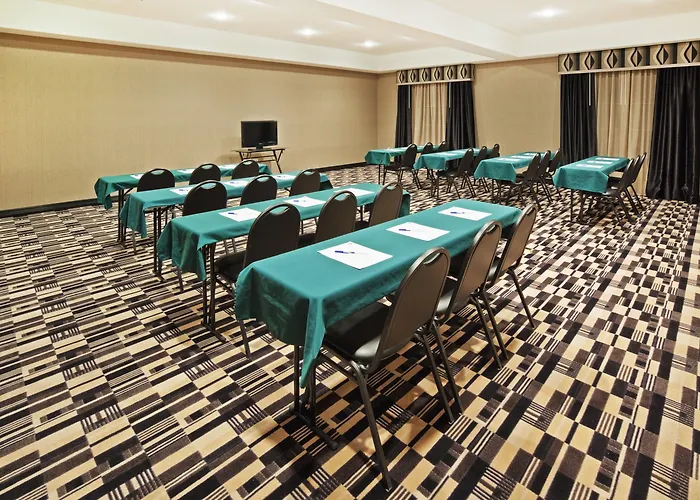 Holiday Inn Express Hotels & Suites Jacksonville By Ihg