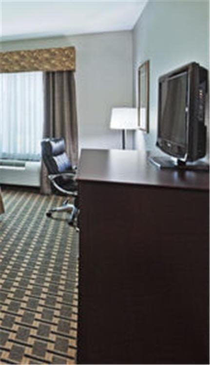 Express & By Ihg